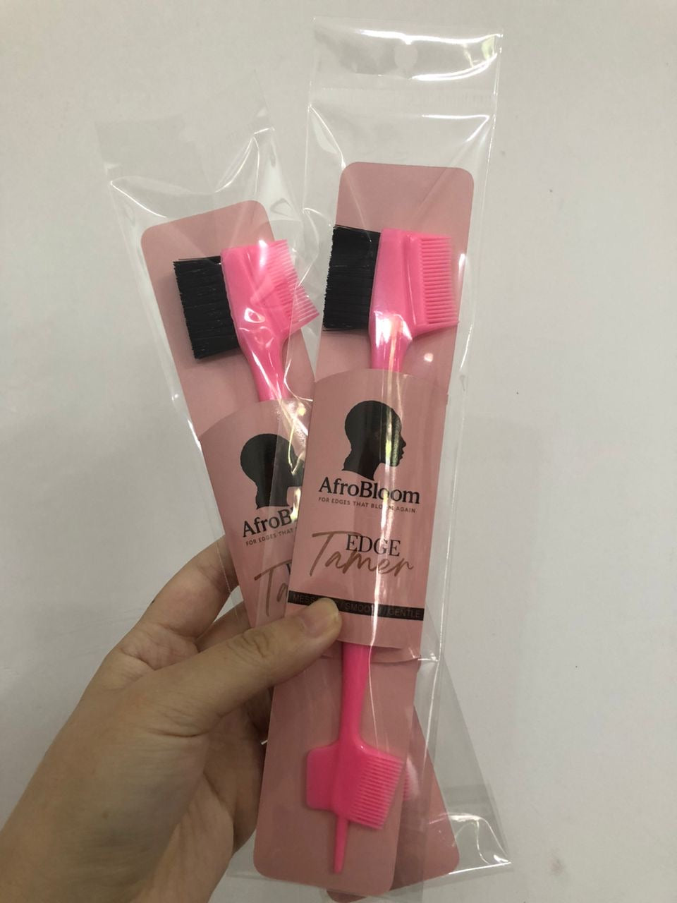 AfroBloom Edge Tamer Brush